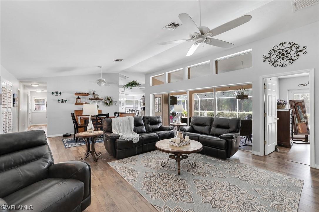 5010 Hawthorn Woods Way, Naples, FL 34116