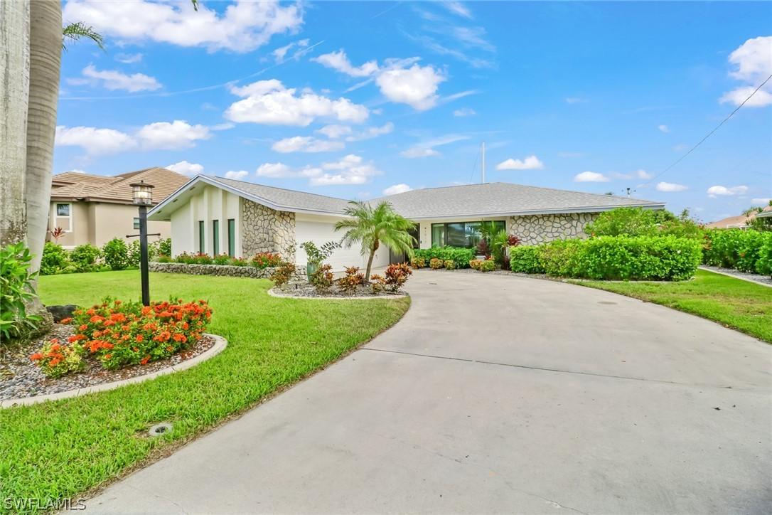 1917 SE 37th St., Cape Coral, FL 33904