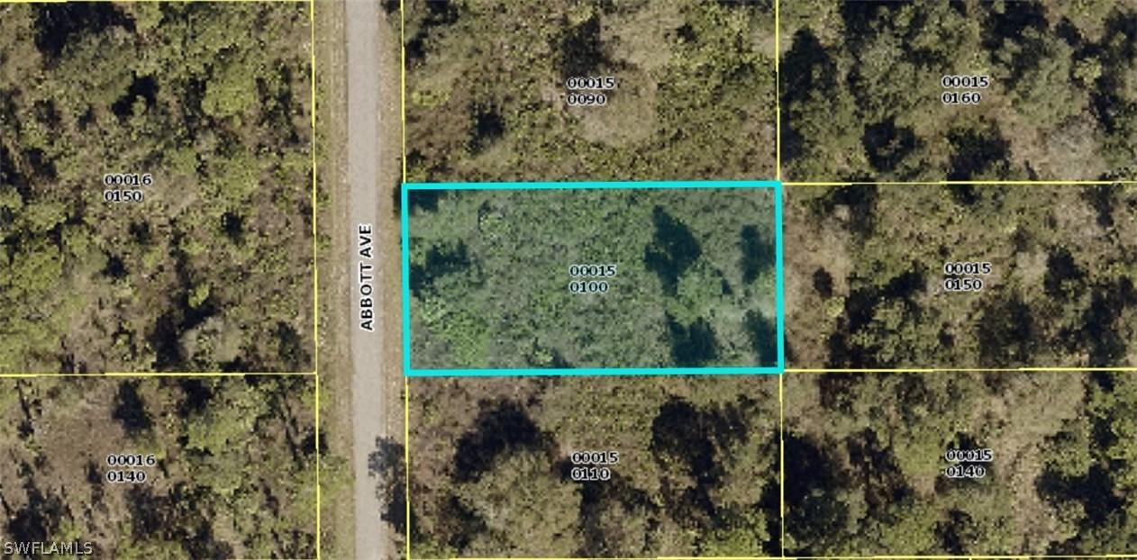 904 Abbott Ave., Lehigh Acres, FL 33972