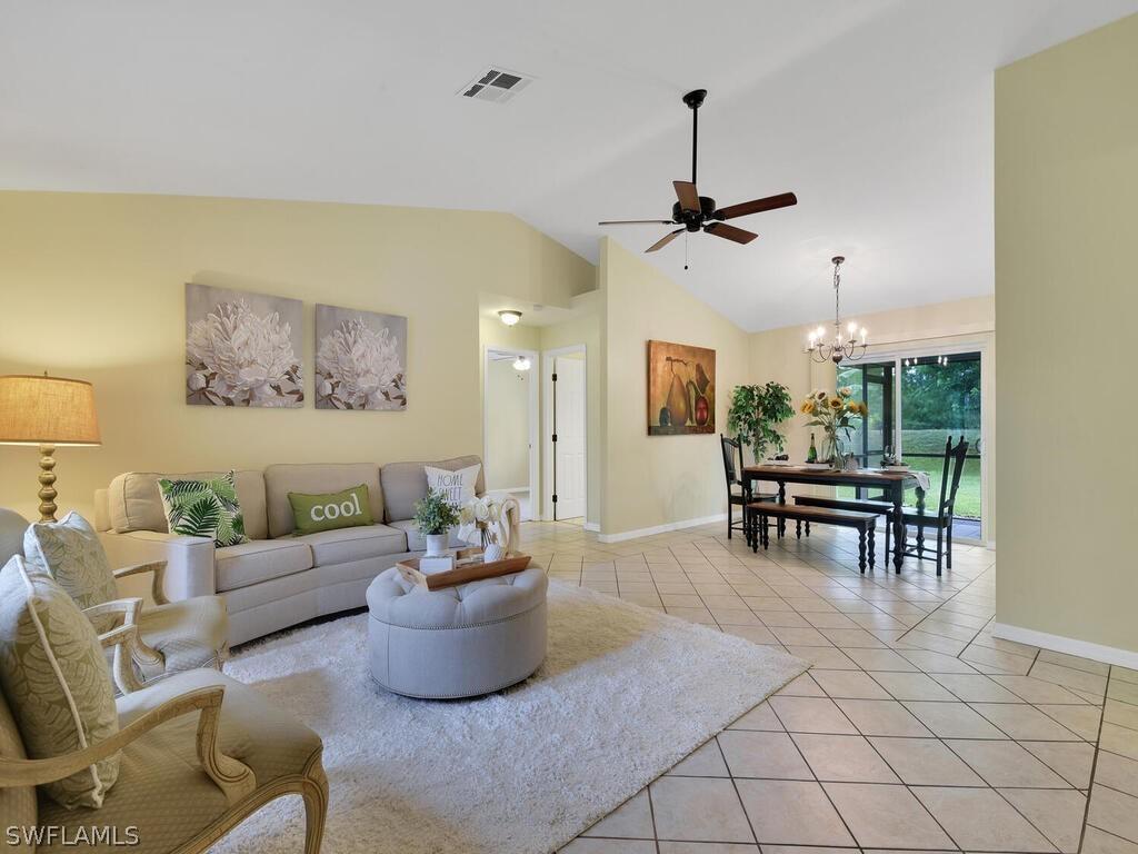 1015 SE 25th Ter., Cape Coral, FL 33904