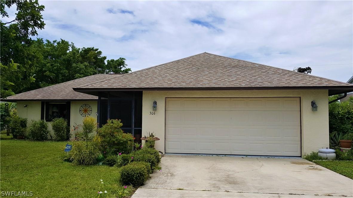 306 NE 18th Pl., Cape Coral, FL 33909