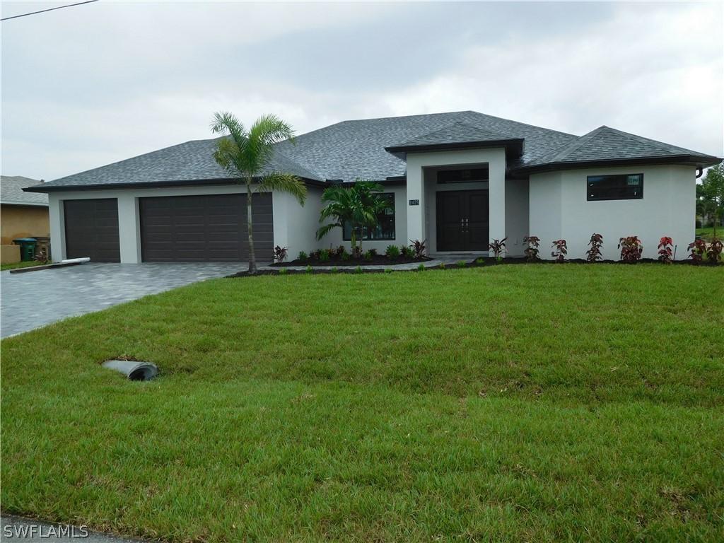 1425 SE 4th Pl., Cape Coral, FL 33990