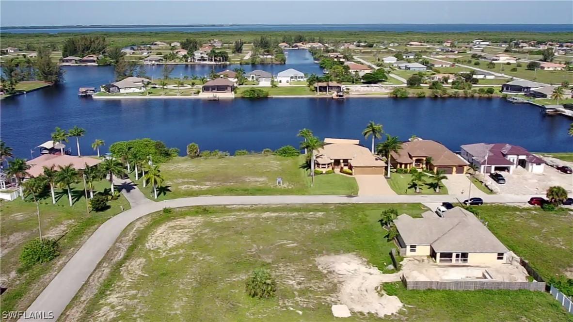 3005 NW 42nd Pl., Cape Coral, FL 33993