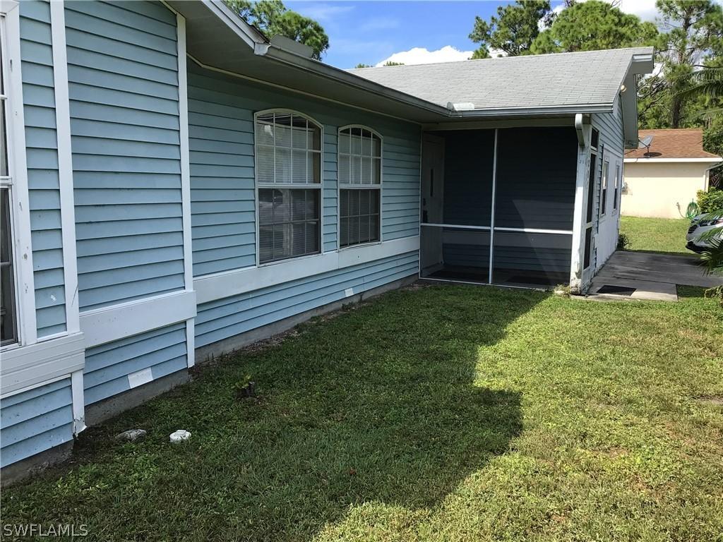 1217 Wells Ave., Lehigh Acres, FL 33972