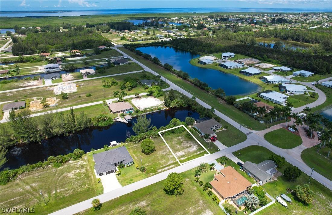 2370 NW 37th Pl., Cape Coral, FL 33993