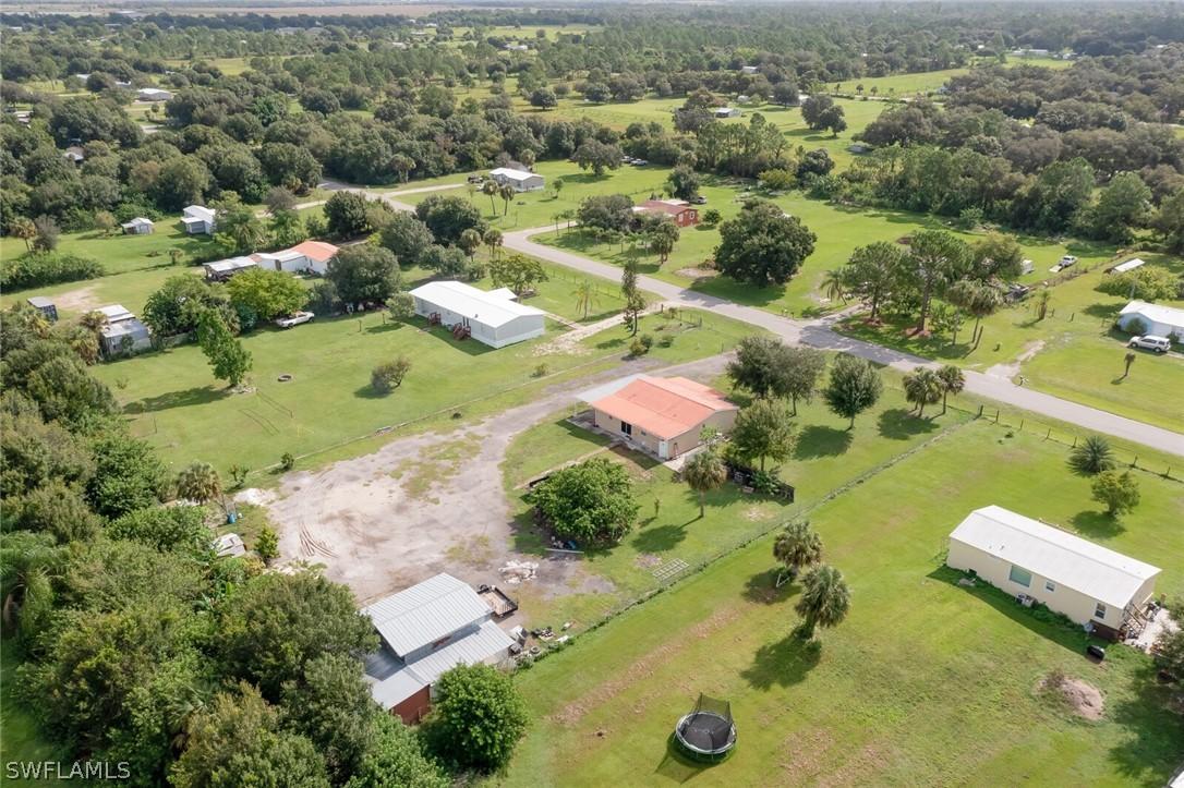 1093 Everglade Ave., Labelle, FL 33935