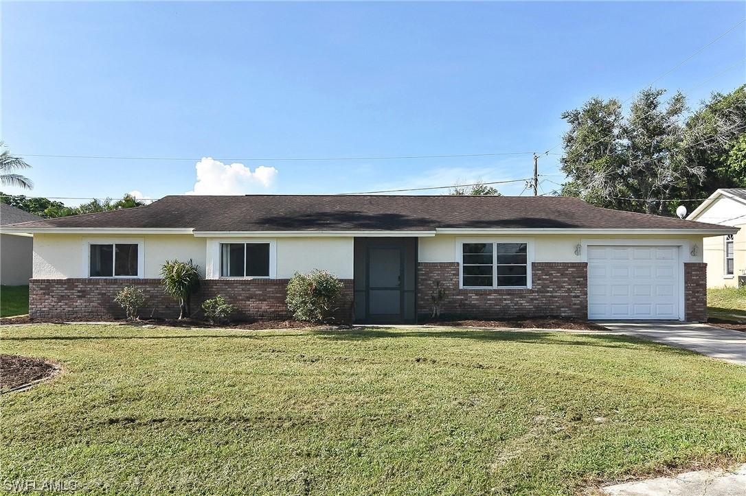 8104 New Jersey Blvd., Fort Myers, FL 33967