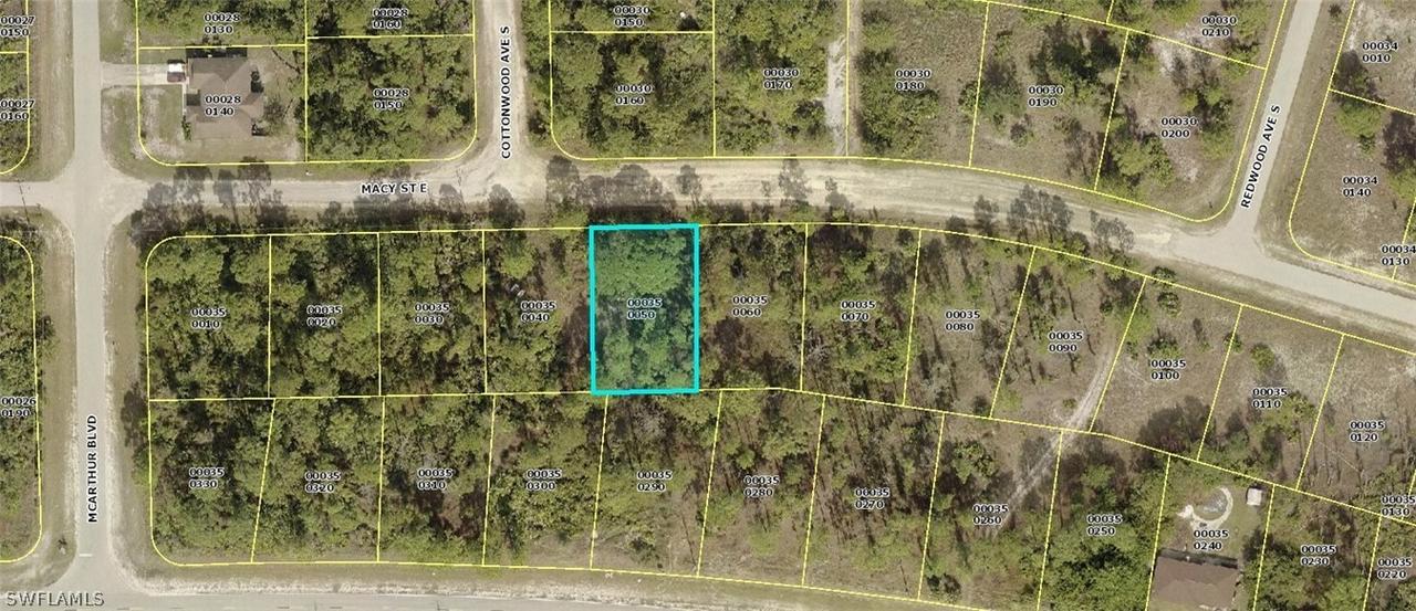 920 Macy St., Lehigh Acres, FL 33974