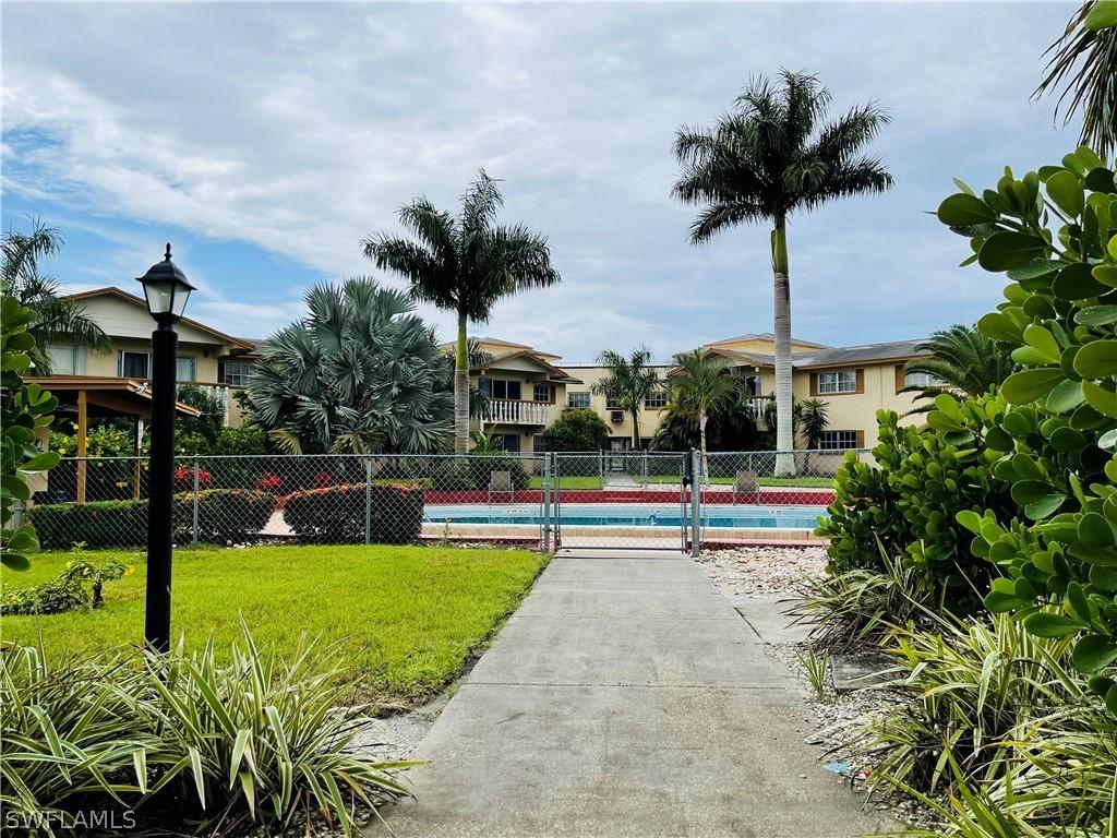 3704 Broadway #207, Fort Myers, FL 33901