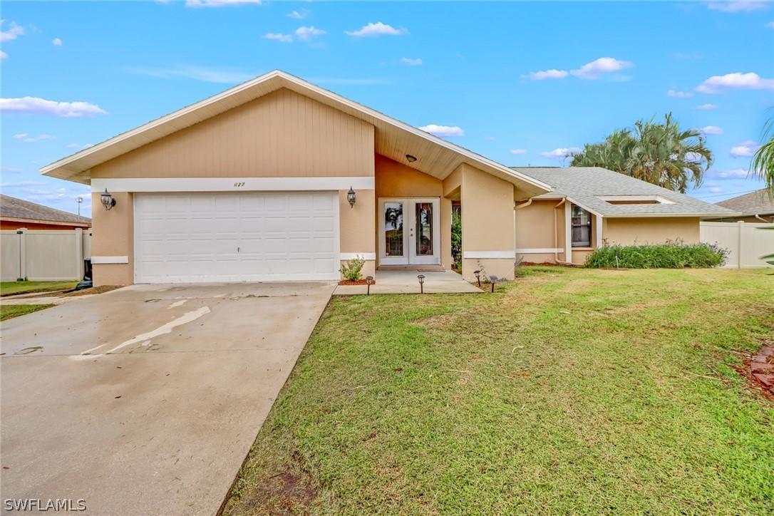 427 SW 32nd Ter., Cape Coral, FL 33914