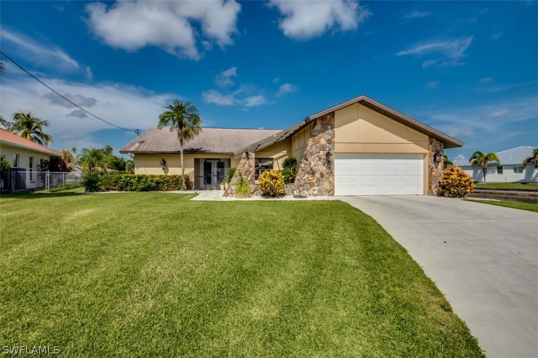 702 SE 44th St., Cape Coral, FL 33904