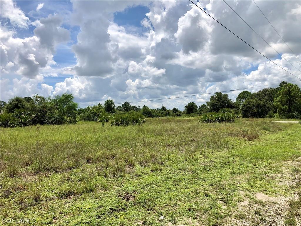 1900 Crawford Ave., Lehigh Acres, FL 33971