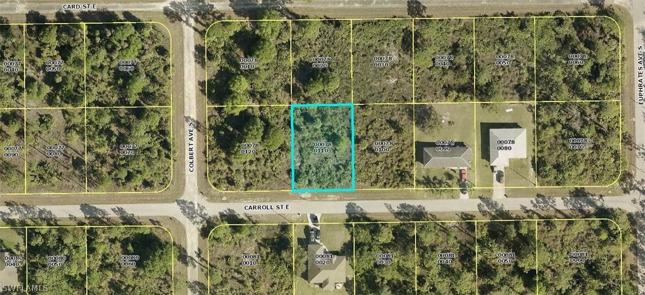 1033 Carroll St., Lehigh Acres, FL 33974