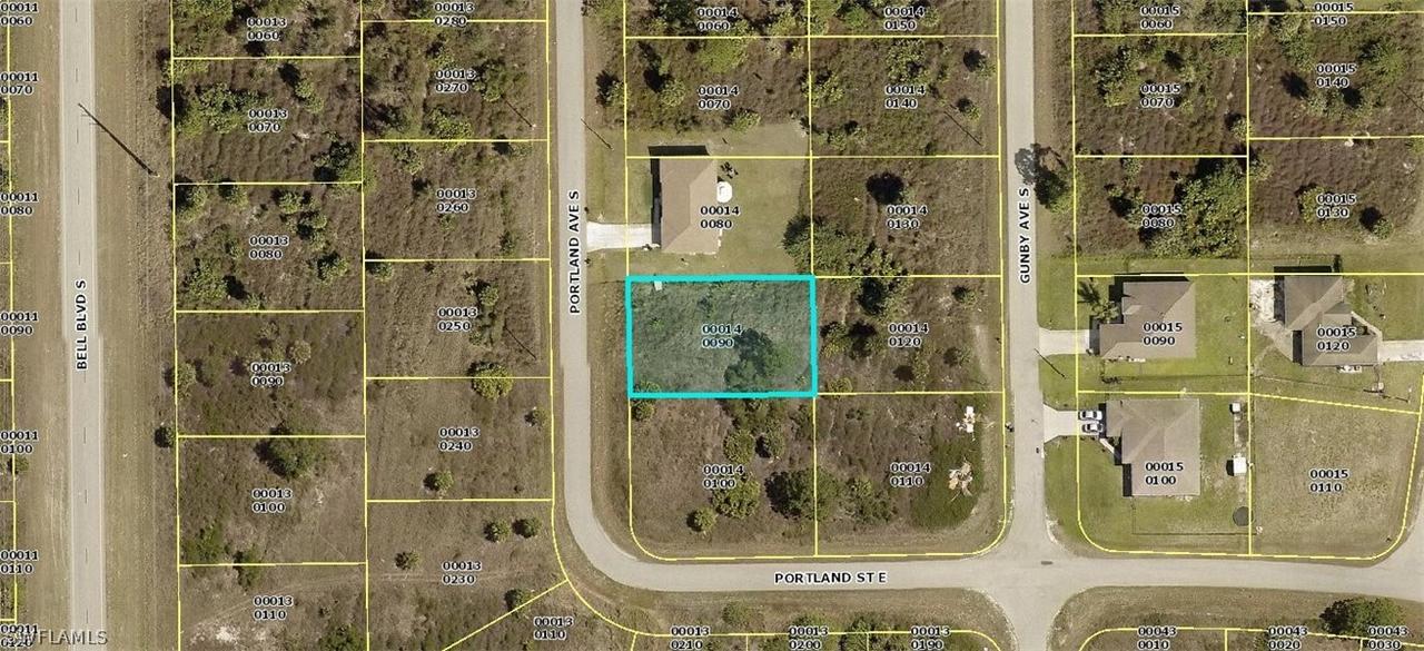 933 Portland Ave., Lehigh Acres, FL 33974