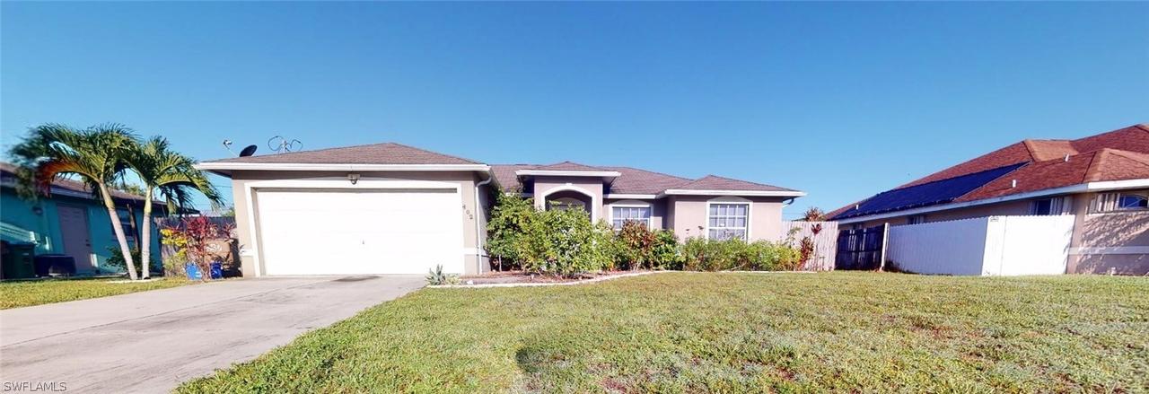 402 NE 23rd Pl., Cape Coral, FL 33909