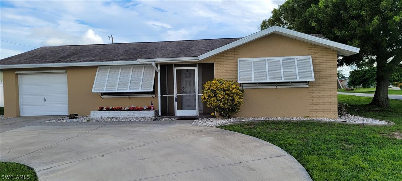 1204 SE 35th St., Cape Coral, FL 33904