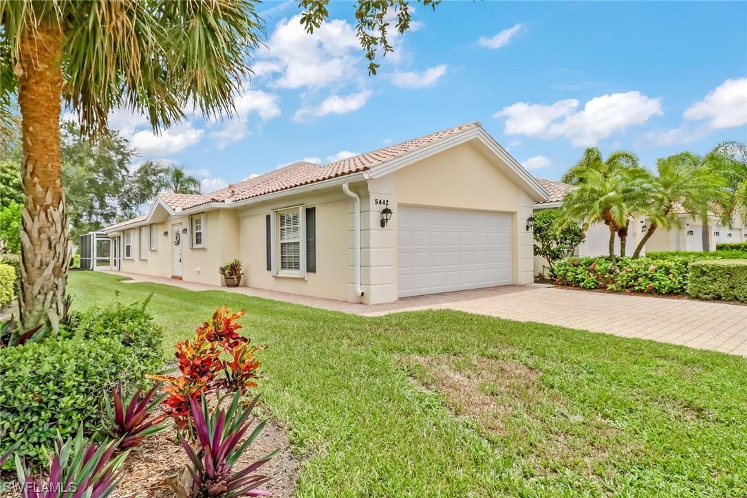 5442 Guadeloupe Way, Naples, FL 34119