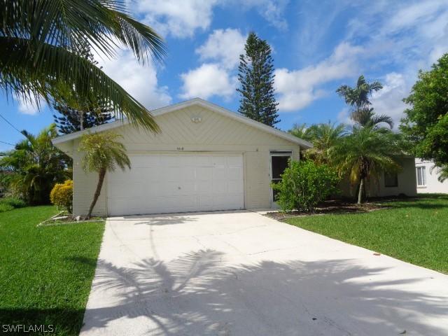 1818 SW 40th Ter., Cape Coral, FL 33914
