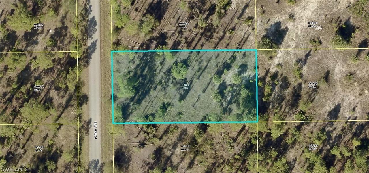 304 Fitch Ave., Lehigh Acres, FL 33936