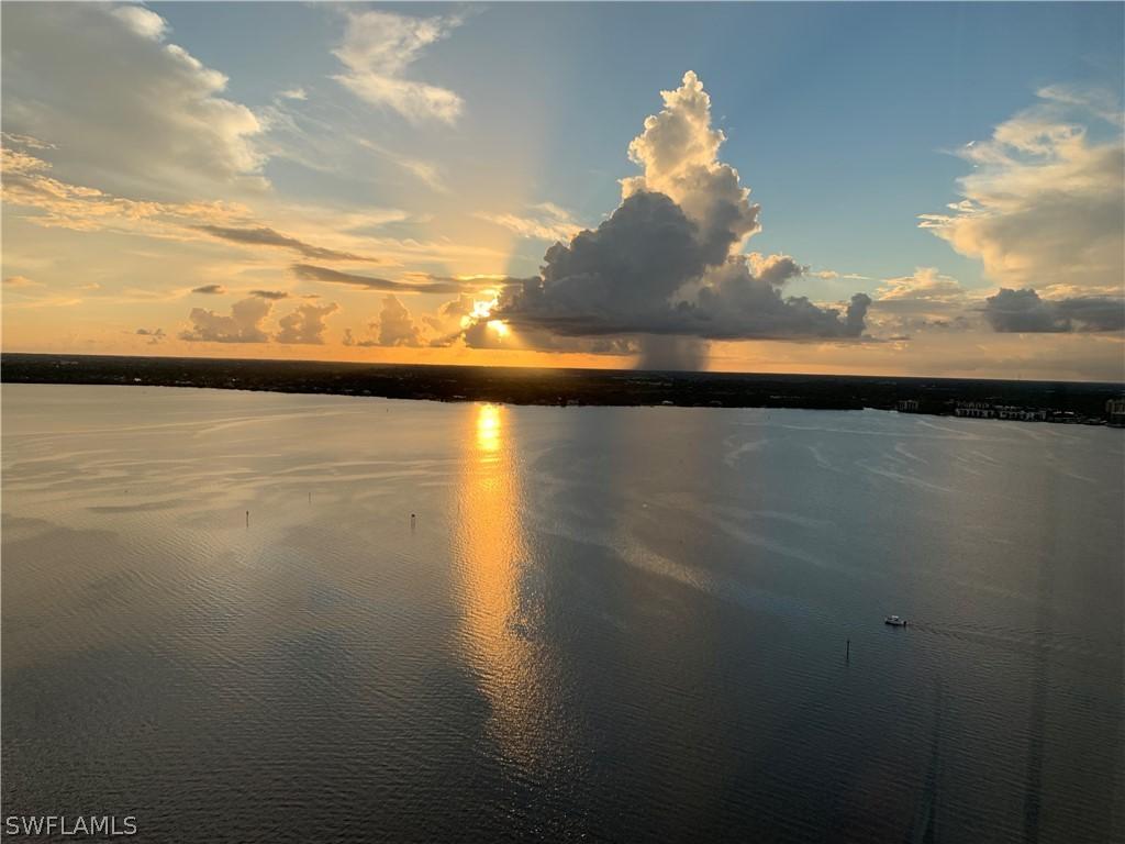 2104 W First St. #3203, Fort Myers, FL 33901