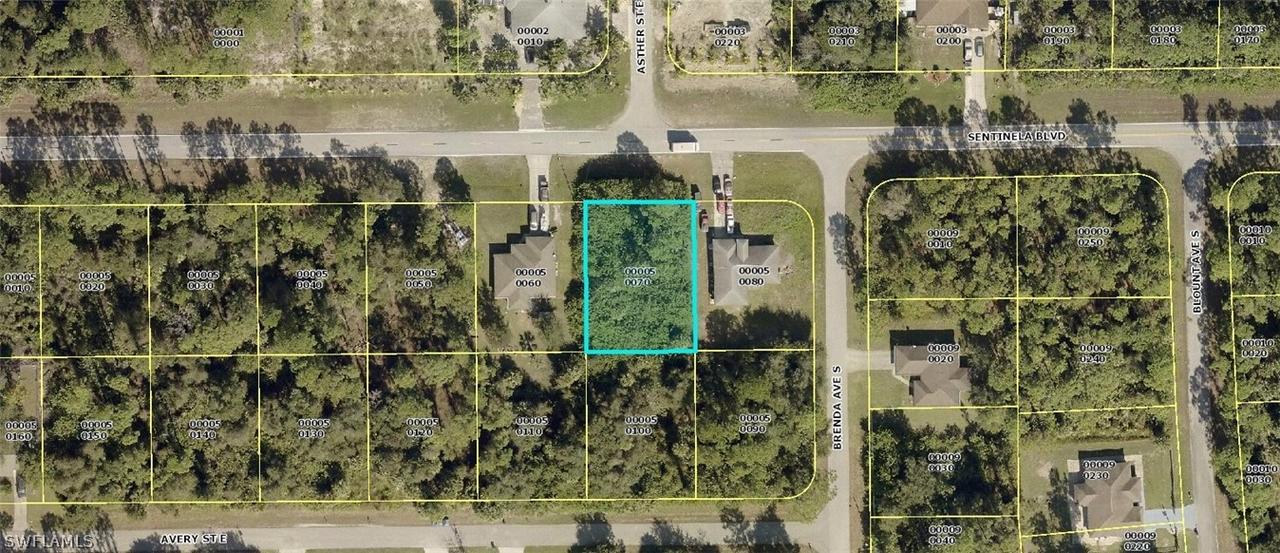 918 Sentinela Blvd., Lehigh Acres, FL 33974