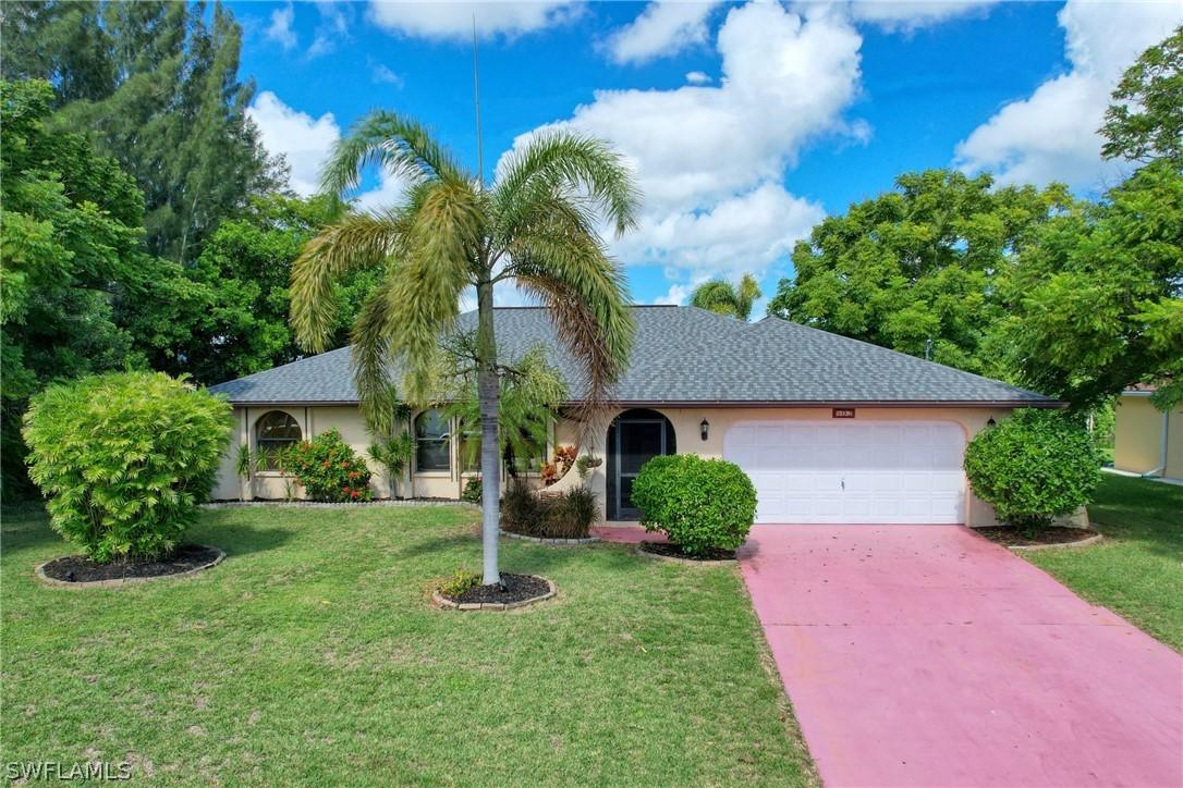 802 SE 21st Ave., Cape Coral, FL 33990