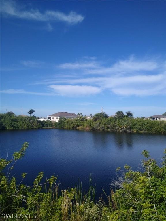 2620 NW 4th Pl., Cape Coral, FL 33993