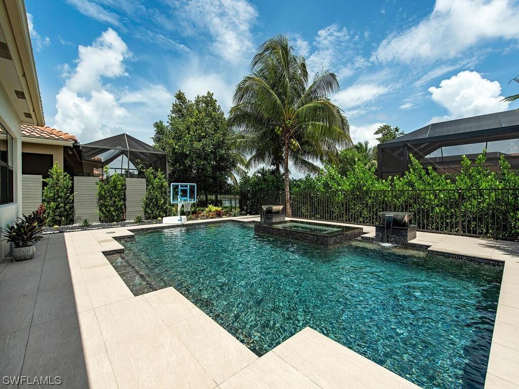 3565 Beaufort Ct., Naples, FL 34119