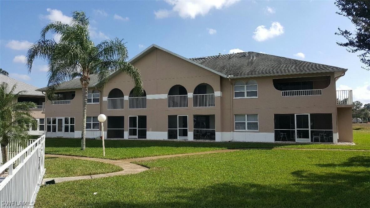 28 Cosmopolitan Dr. #15, Lehigh Acres, FL 33936