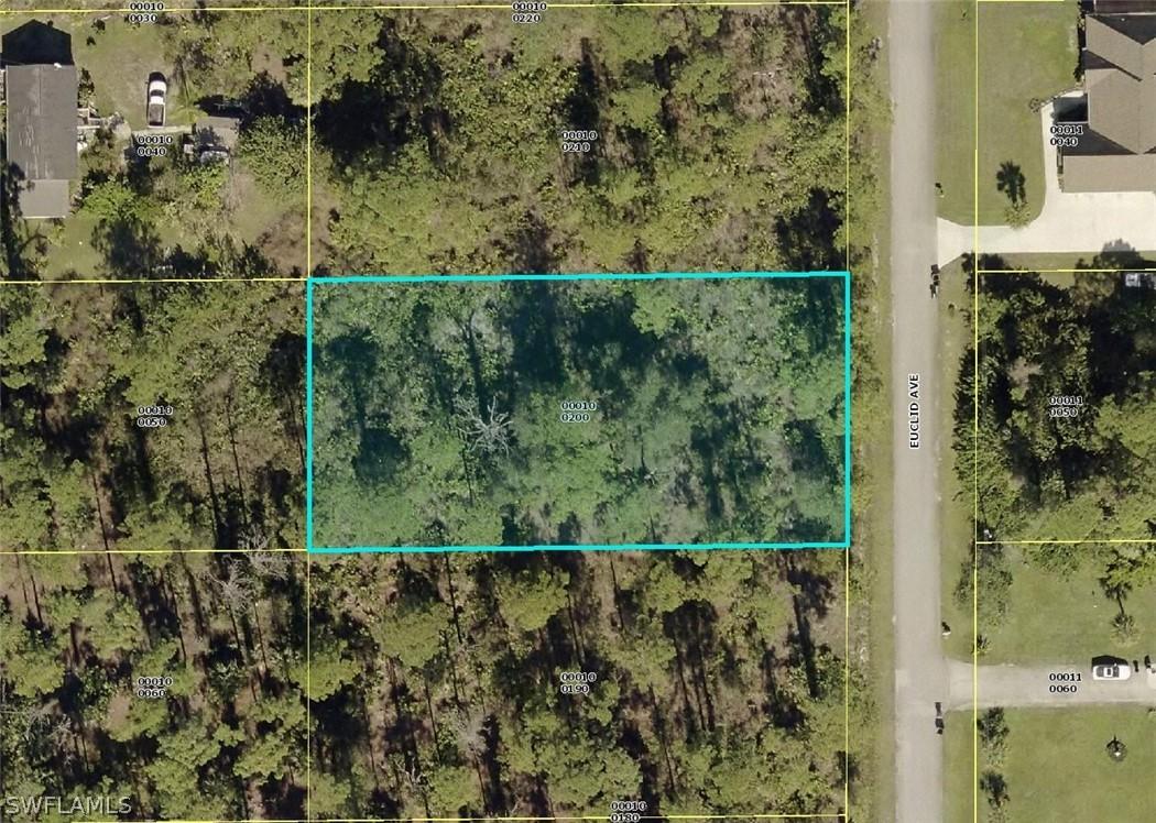 815 Euclid Ave., Lehigh Acres, FL 33972