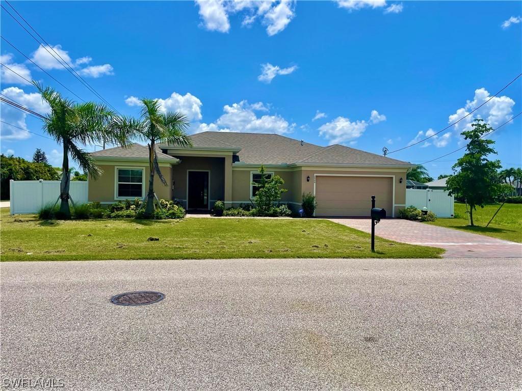 2000 SW 29th Ter., Cape Coral, FL 33914