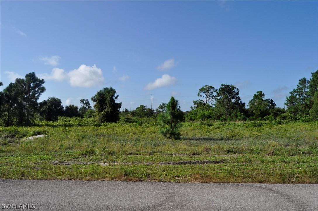 2811 19th St., Lehigh Acres, FL 33971