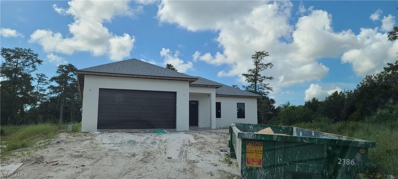 2334 2nd Ave Ne, Naples, FL 34120