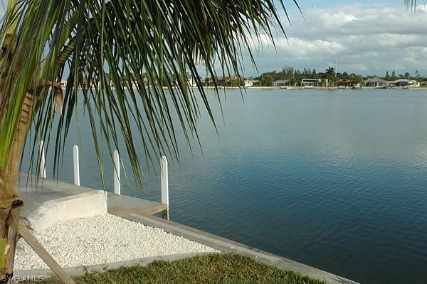 102 SW 9th St., Cape Coral, FL 33991