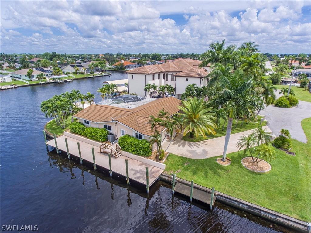 2801 SE 19th Pl., Cape Coral, FL 33904