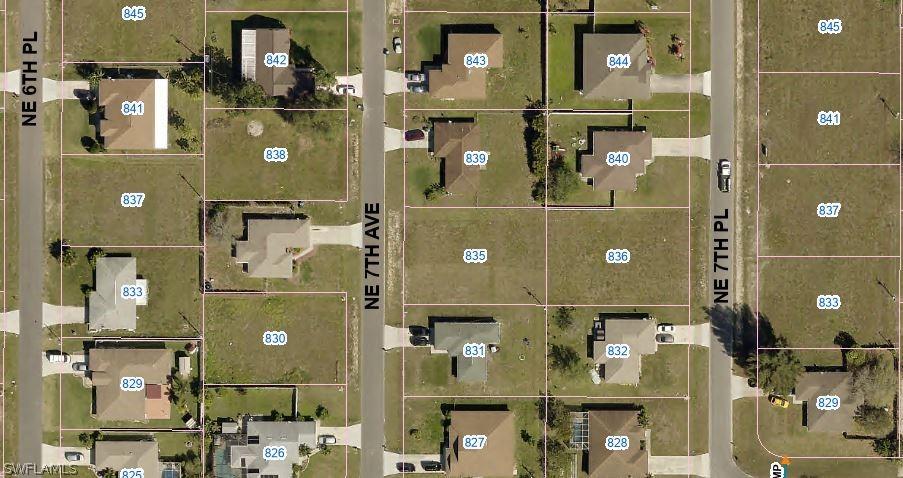 836 NE 7th Pl., Cape Coral, FL 33909