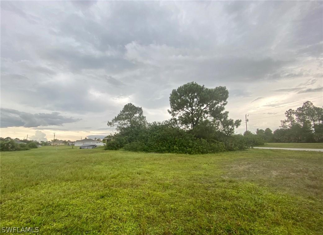 3766 NE 16th Pl., Cape Coral, FL 33909