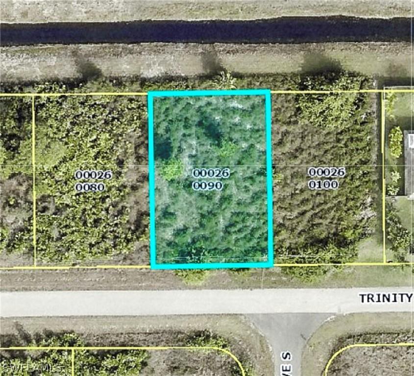 521 Trinity St., Lehigh Acres, FL 33974