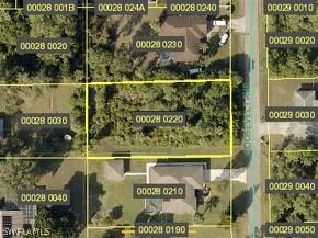 219 Roosevelt Ave., Lehigh Acres, FL 33936