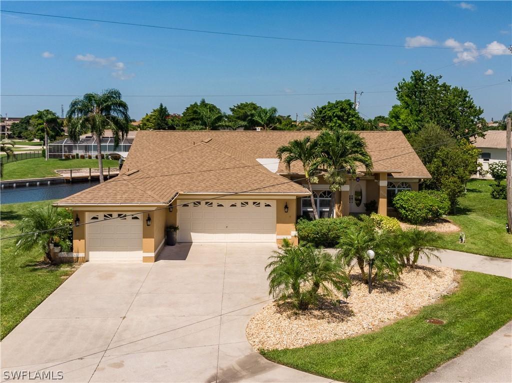 3706 SE 12th Ct., Cape Coral, FL 33904