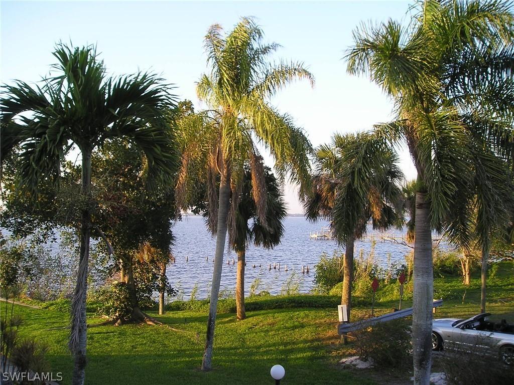 3225 E Riverside Dr. #25B, Fort Myers, FL 33916