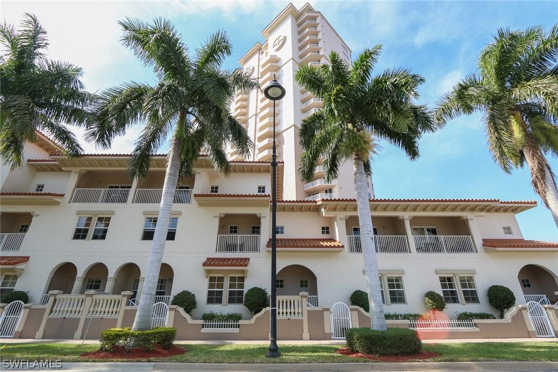2080 W 1st St. #105, Fort Myers, FL 33901