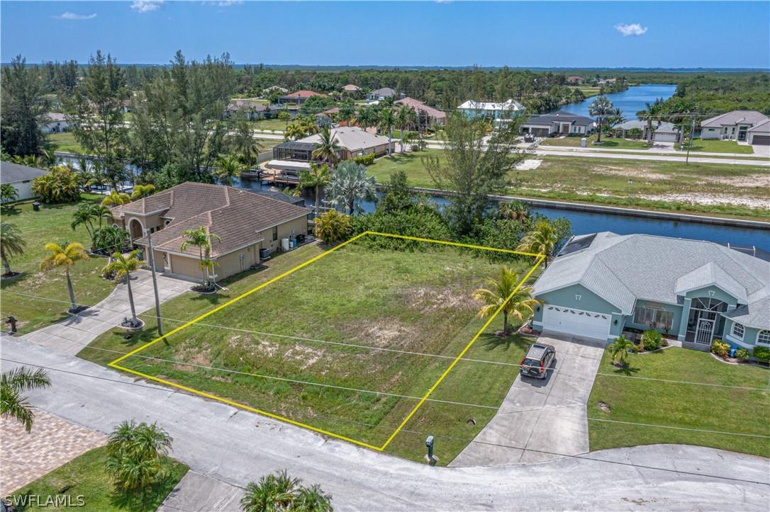 1812 NW 39th Ave., Cape Coral, FL 33993