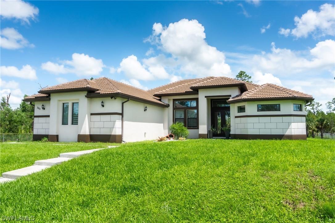 2611 52nd Ave., Naples, FL 34120