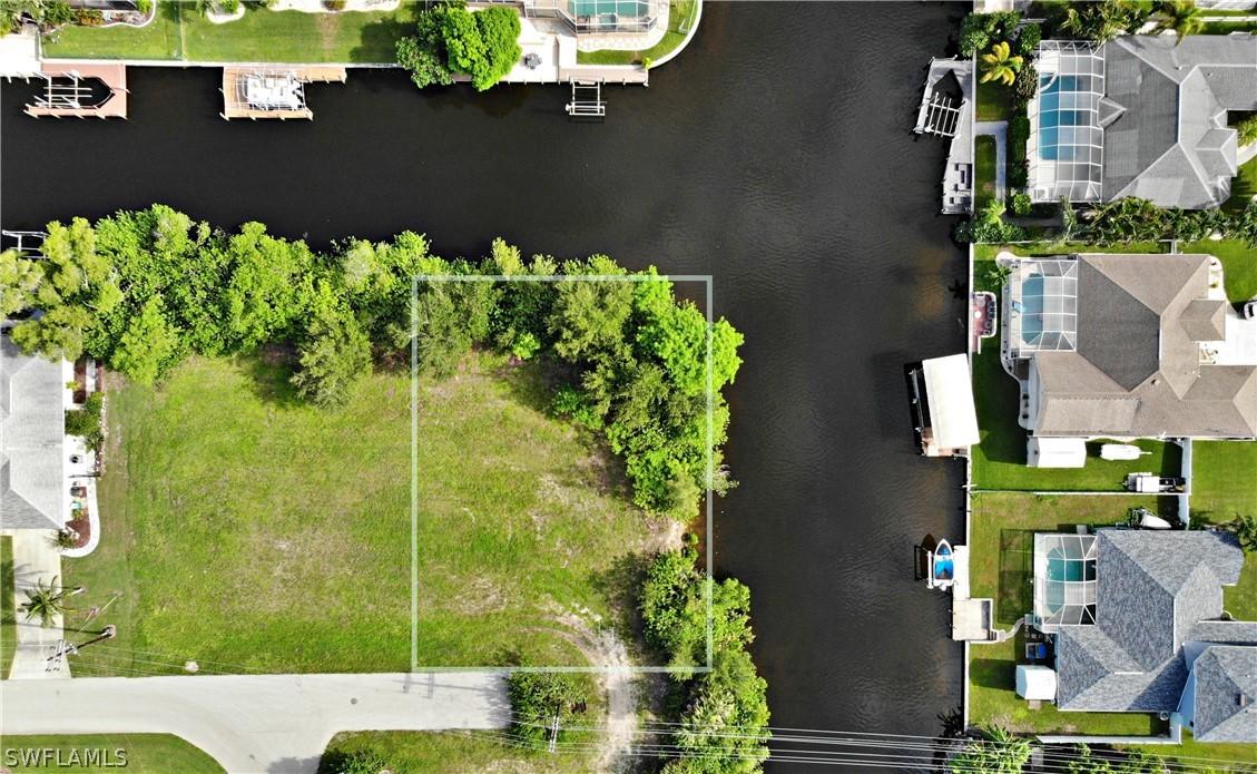 201 SW 40th St., Cape Coral, FL 33914