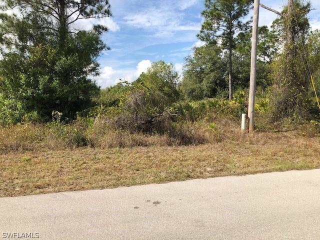 306 Lenz Ave., Lehigh Acres, FL 33974