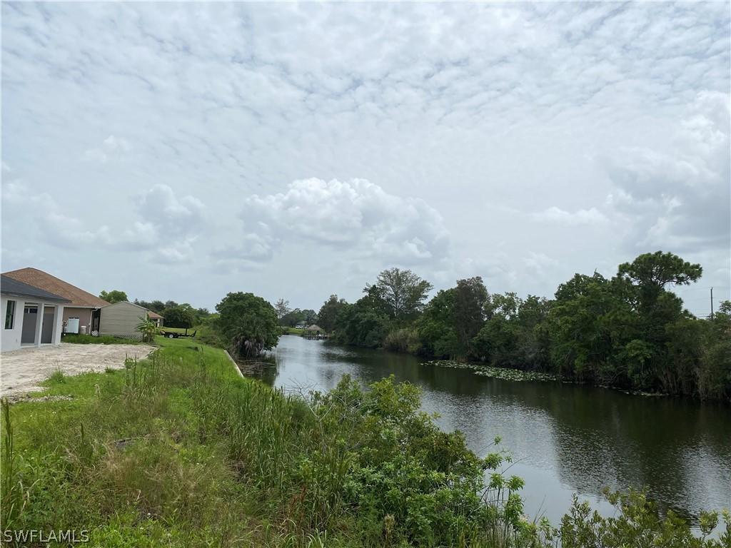 228 NE 6th St., Cape Coral, FL 33909