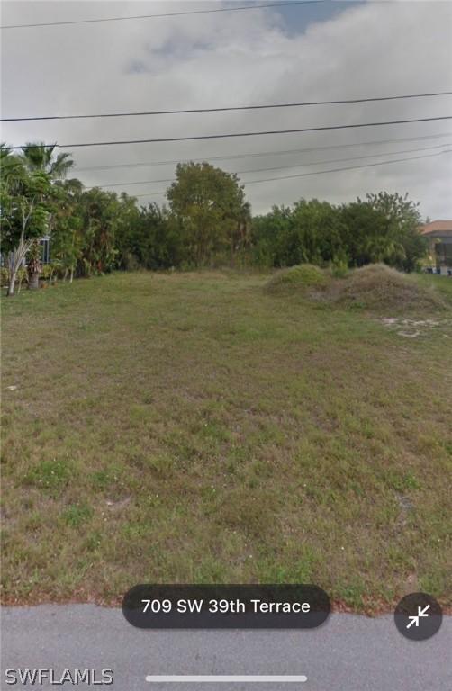 709 SW 39th Ter., Cape Coral, FL 33914