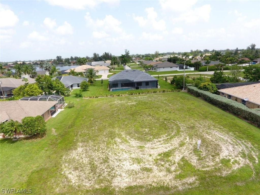 1403 SW 38th Ter., Cape Coral, FL 33914