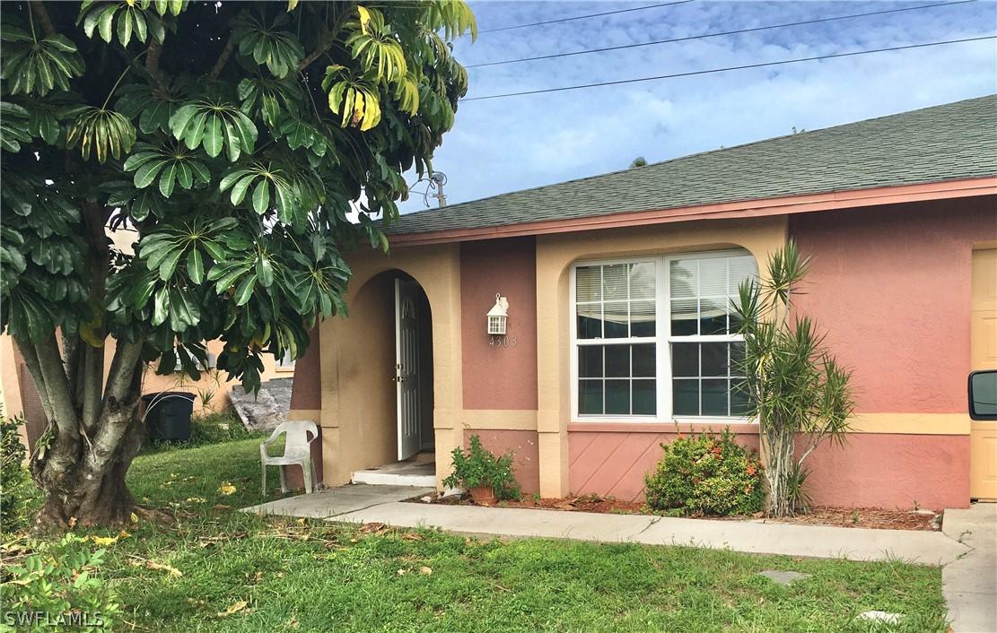 4303/4305 SW Santa Barbara Pl., Cape Coral, FL 33914